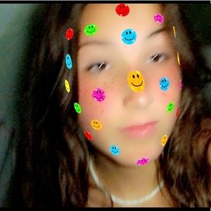 Meet your Posher, Alivia